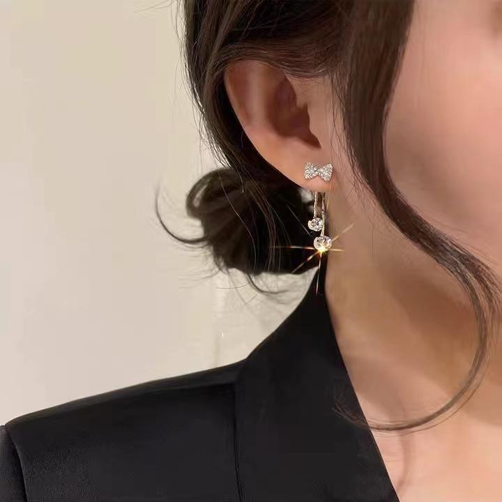 Velora Knot Drops