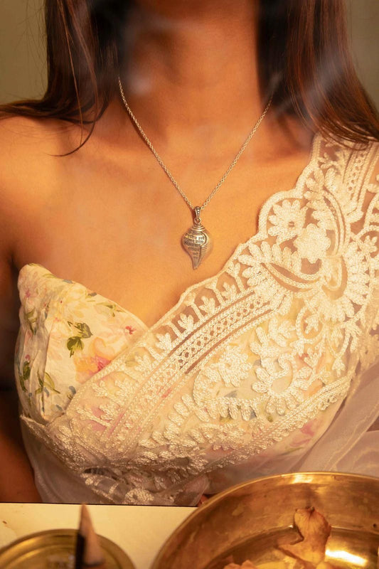 DivineShankha Pendant